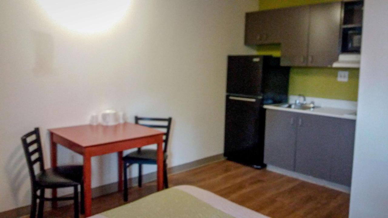 Motel 6-Greensboro, Nc - I-40 Екстер'єр фото