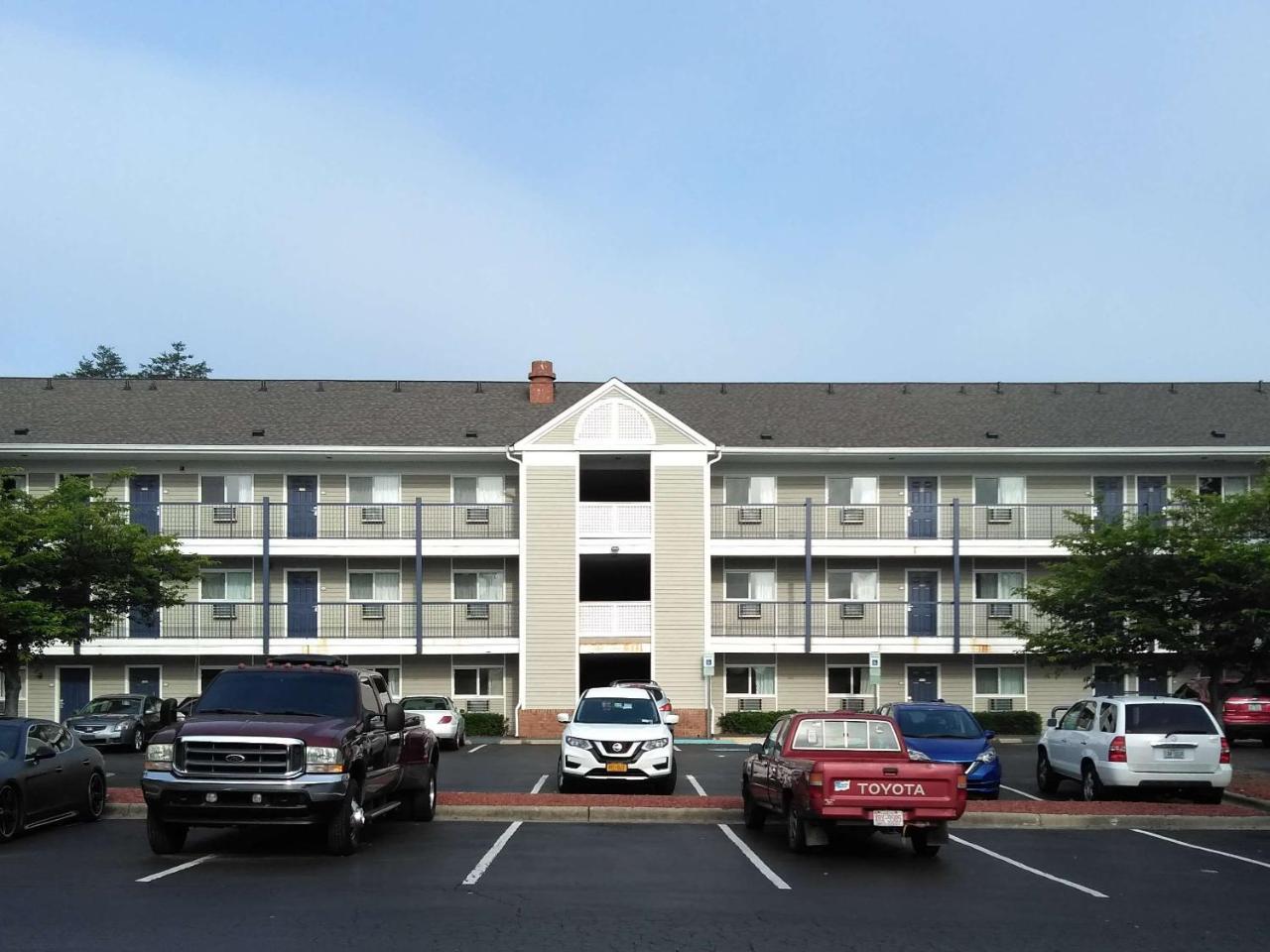 Motel 6-Greensboro, Nc - I-40 Екстер'єр фото